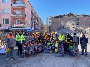 İ̇negöl Belediyesi Arama Kurtarma Ekipleri Görevini Tamamladı