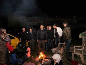Başkan Yılmaz, Hatay Depremi Sonrası Vatandaşlarla Bir Araya Geldi