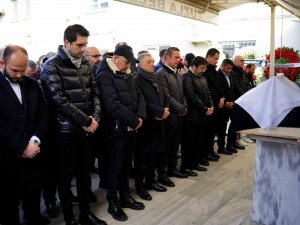 Süleyman Hurma’nın Annesi Şükriye Hurma, Son Yolculuğuna Uğurlandı