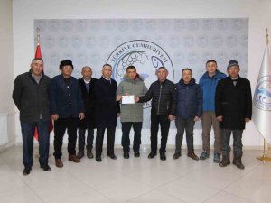 Van’daki Kırgız Türklerinden Deprem Bölgesine 340 Bin Tl Yardım