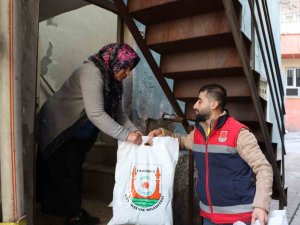 Şanlıurfa’da Depremzedelere Yardımlar Devam Ediyor