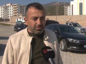 1999 Depreminden Kurtulan Vatandaş, Depremzedeler İçin Yardıma Koştu
