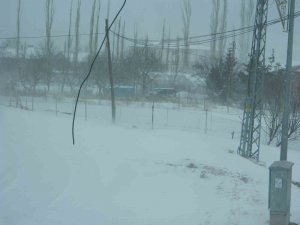 Posof’ta Eğitime Kar Engeli