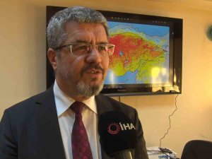 Prof. Dr. Samet Arslan Artçı Depremler Konusunda Uyardı