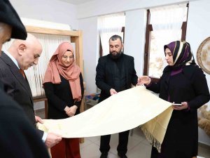 Geleneksel Beypazarı Bürgüsü Atölyesi Depremzedeler İçin Seferber Oldu
