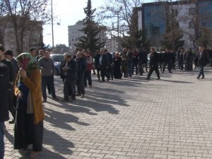 Depremzedelere 10 Bin Liralık ’Hane Başı Destek Ödemeleri’ Devam Ediyor