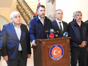 Bakan Kurum: "Cumhuriyet Tarihinin En Büyük Afet Konut Seferberliği Başladı"