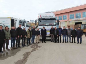 Bayburt’tan Deprem Bölgesine Yardımlar Sürüyor