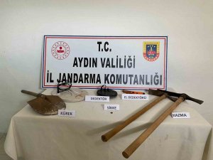 Kaçak Kazı Yapan 3 Şüpheli Jandarma Tarafınsan Suçüstü Yakalandı