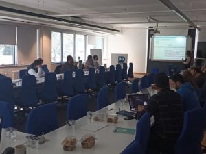 Fabrika Çalışanlarına Gönüllü Proje Eğitimi Verildi