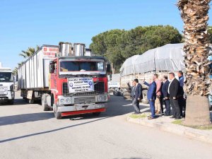 Salihli Belediyesi’nden Deprem Bölgesine 6 Tır Yardım