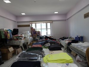 Ermek, Depremzedelerin İhtiyaçları Karşılanıyor