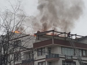 Sinop’ta Çatı Yangını
