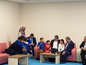 Vali Orhan Tavlı Menteşe’de Depremzedelerle Bir Araya Geldi