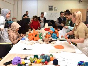 Sü Akademisyen Ve Öğrencileri Depremzedeler İçin Üretiyor