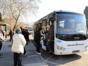 Depremzede Vatandaşlara Ücretsiz Taşıma