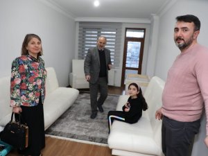 Başkan Demirtaş: "Depremzedelere Kapımız Sonuna Kadar Açık”