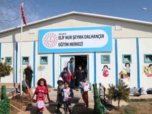 Konteyner Kentte Ders Zili Çaldı