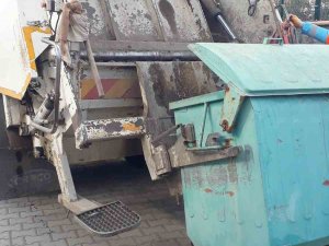 Serdivan Belediyesi Temizlik İşleri Deprem Bölgesinde