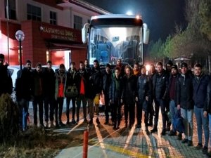 Kastamonu Üniversitesi Ekibinden Deprem Bölgesindeki Afetzedelere Yardım Eli