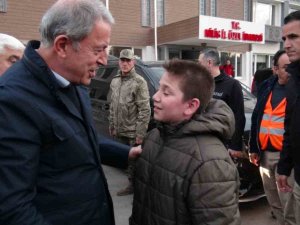 Milli Savunma Bakanı Hulusi Akar Kilis’te