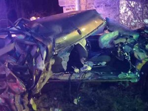 Alkollü Sürücü Hurdaya Dönen Otomobilden Yaralı Olarak Kurtarıldı