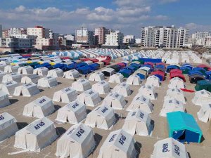 Kahta’da 2 Farklı Bölgede Çadır Kent Kuruldu