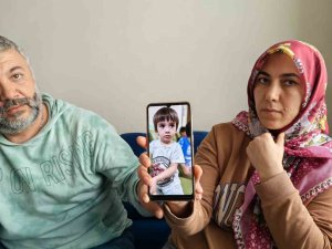 Depremde Ölen Kardeşinin 2 Çocuğunu Sahiplendi; Kayıp Olan 3. Çocuğu Her Yerde Arıyor