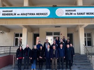 Gönüllü Öğretmenler Deprem Bölgesine Uğurlandı