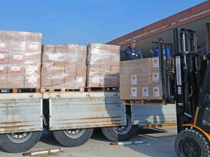 Menteşe’de Toplanan Yardım Kolileri Yola Çıktı