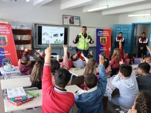 Kırklareli’nde İlkokul Öğrencilerine Trafik Eğitimi