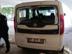 Antalya’dan Çalınan Hafif Ticari Araç Manavgat’ta Park Halinde Bulundu