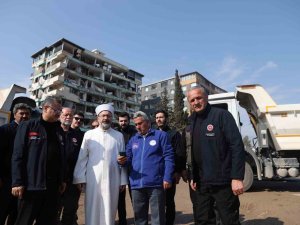 Diyanet İ̇şleri Başkanı Erbaş, Hatay’da İncelemelerde Bulundu