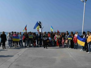 Kuşadası’na Sığınan Ukraynalı Kadınlar: “Vatanımızı Çok Özledik’