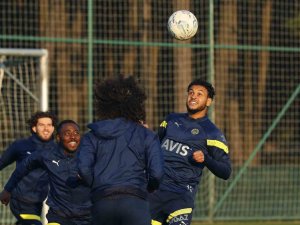 Fenerbahçe, Konyaspor Maçı Hazırlıklarını Tamamladı