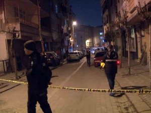Zeytinburnu’nda Silahlı Çatışma: 4 Yaralı