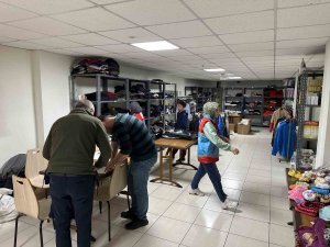 Düzce 4 Bin 165 Depremzedeyi Misafir Ediyor