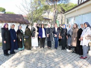 Ak Kadınlar’dan ‘Sıcak Sofralar Tekrar Kurulsun’ Kampanyası