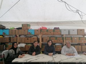 Eğirdir’de, Gönüllü Vatandaşlar Depremzedelere Kucak Açtı
