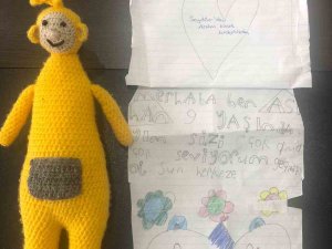 Yapılan Yardımların Arasından Çıkan Notlar Duygulandırdı