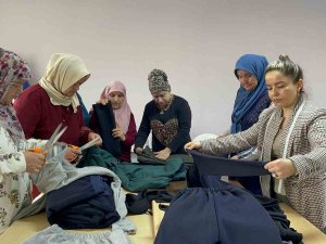 Kursiyerlerden Depremzedeler İçin Yardım Seferberliği