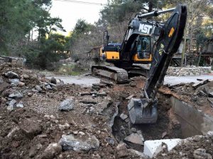 Konyaaltı’nda Sel Sularının Yıktığı Köprüler Onarıldı