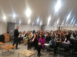 Balıkesir 17 Bin 500 Depremzedeyi Misafir Ediyor