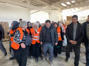Kadın Kooperatiflerinin Üyeleri Vali Çiçek’i Elbistan’da Ziyaret Etti