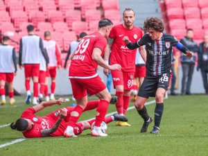 Geliri Depremzedelere Bağışlanacak Maçta Kazanan Samsunspor