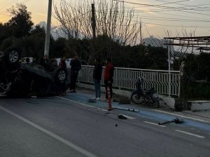 İ̇zmir’de Otomobil Takla Attı: 2 Yaralı