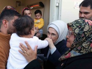 Emine Erdoğan, Bm Habitat İ̇cra Direktörü Sharif İle Deprem Bölgesine Gitti