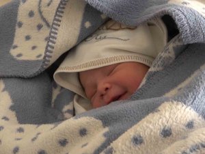 Depremzede Kadın, Bebeğini Kırıkkale’de Dünyaya Getirdi