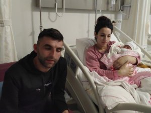 Bebekleri Dünyaya Gelen Depremzede Çift: "Adını ’Afet’ Koyacaktık, Sonra Vazgeçtik"