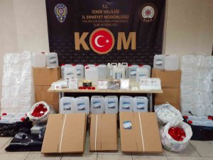 İ̇zmir’de Sahte Etil Alkol Kaçakçılarına Operasyon